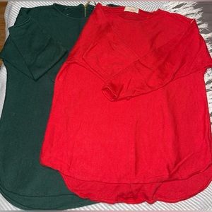2 Michael kors blouse a red and green👑